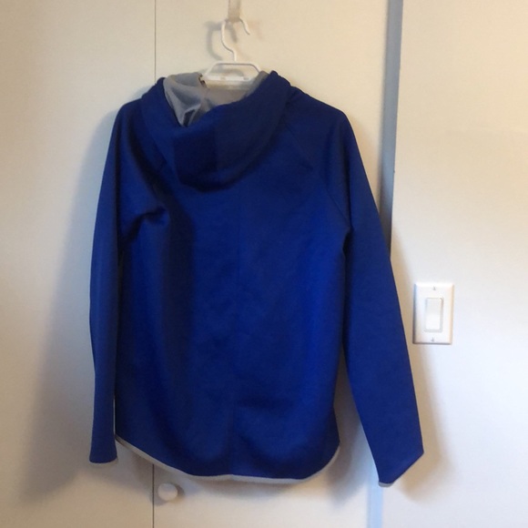 Unisex blue under armour hoodie - Picture 3 of 3